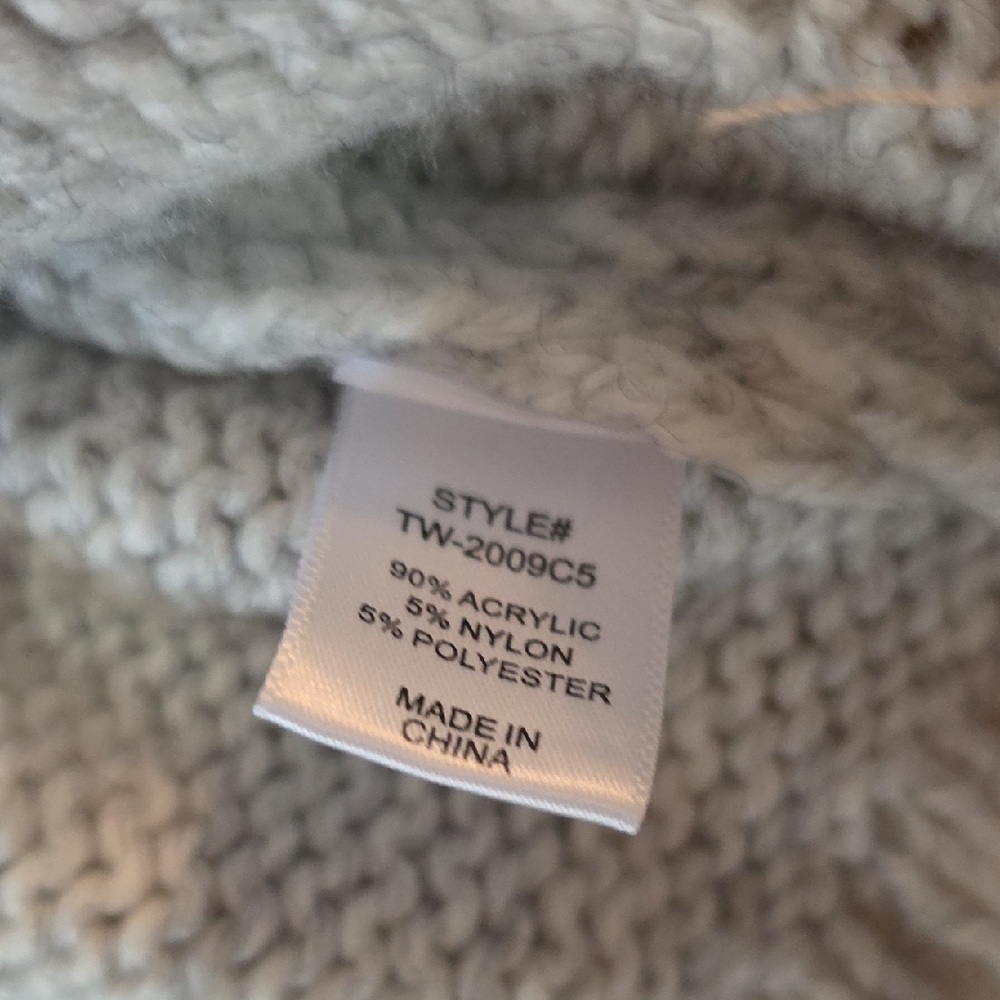 Zenana Outfitters Cable Knit Sweater - Light Gray - Picture 5 of 8